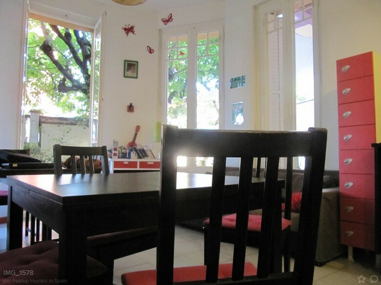 Hostal Feetup Garden House