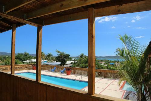 Hotel Vistas De La Bahia