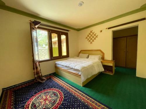 Hostal Halga Guest House
