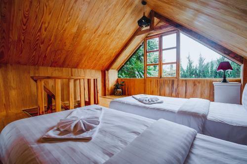 Hotel ?? L?ch Farmstay & Camping