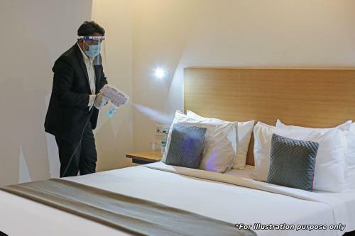 Townhouse Oak Hotel U T Elite