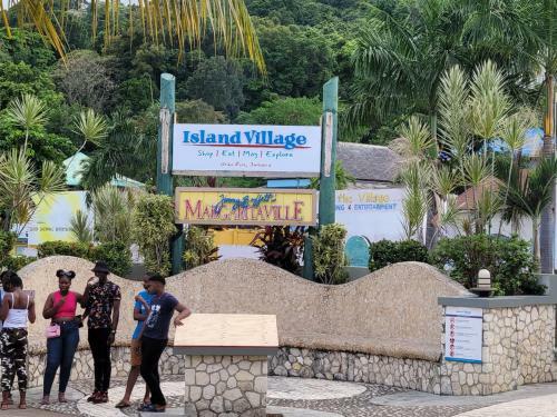 Ocho Rios Apartment; Fisherman's Point