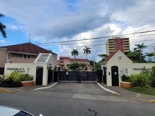 Ocho Rios Apartment; Fisherman's Point