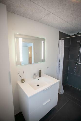 Apartamento New / 4 Br / Cozy / Walks / Hoyv�k