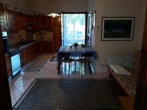 Andrew's Apartment - Mulinia Residence