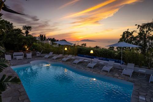 Hostal Capri Blue Luxury Villa Le Tre Monelle