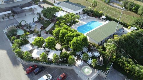 Edra Palace Hotel