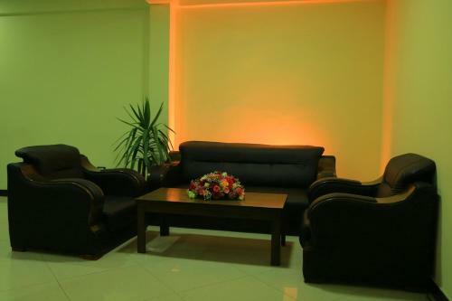 T.m.y Hotel
