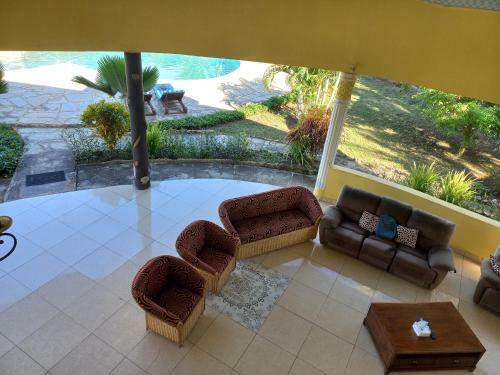 Villa Maranda Residences - Cool Breeze.