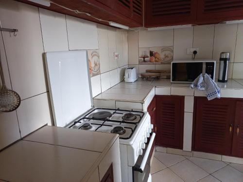 Villa Maranda Residences - Cool Breeze.