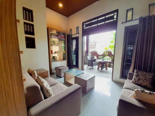 Hostal Mocca Bed & Breakfast
