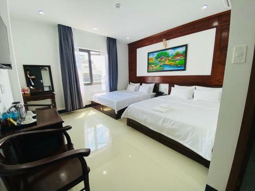 Quang H?ng Hotel
