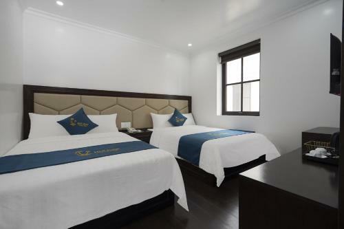 Holiday Hotel Halong Bay