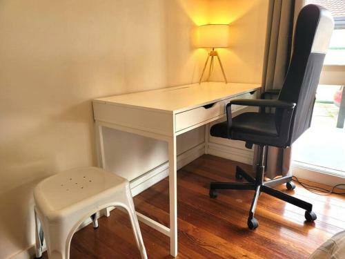 Homely Getaways In Clayton