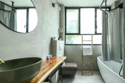 Stylish And Modern 3br Telaviv Apartment