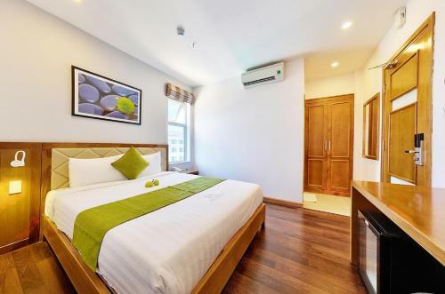 Hotel Hang Grand Danang Beach