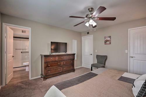 Phoenix Family Home With Pool And Playground!