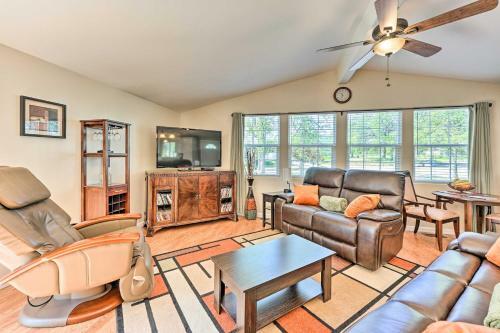 Serene Retreat With Deck, Grill, Trails Nearby!