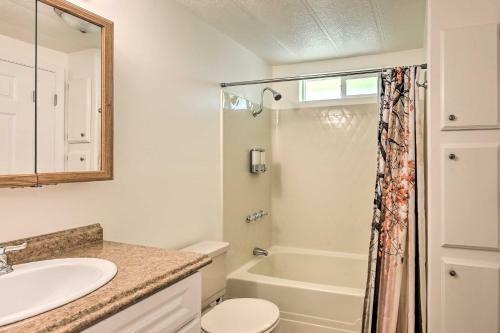 Serene Retreat With Deck, Grill, Trails Nearby!