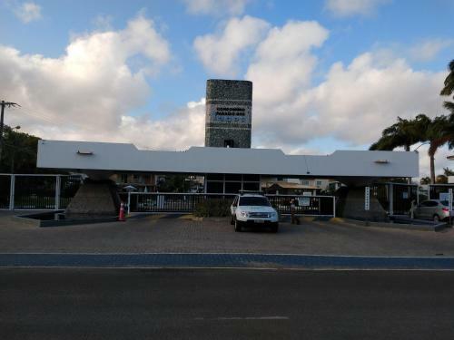 Casa Alto Padr�o 7 Su�tes - Guarajuba