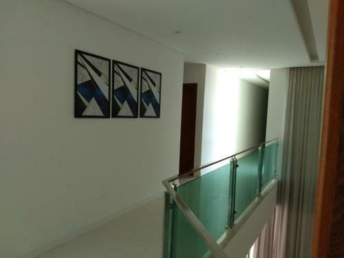 Casa Alto Padr�o 7 Su�tes - Guarajuba
