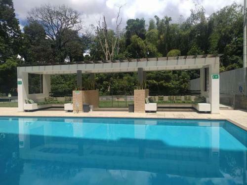 Hermoso Apartamento Entero - Piscina - Parqueadero