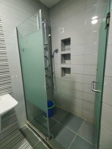 Classy Serviced Ocean View 2 Bedroom Apartment For Shorltet Ikate Lekki