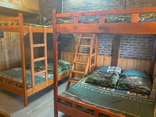 Bed & Breakfast Windmill Sapa Homstay