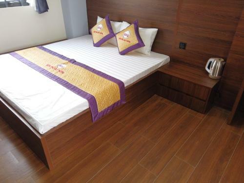 Hotel Kh�ch S?n S?m Ph� Qu� - Ninh Thu?n