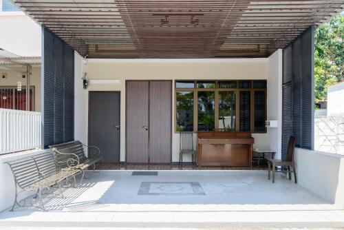 Gurney Terrace 9