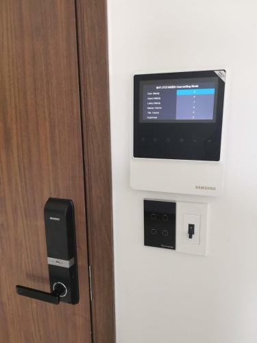 Apartamento C?n H? Ph� T�i Quy Nh?n
