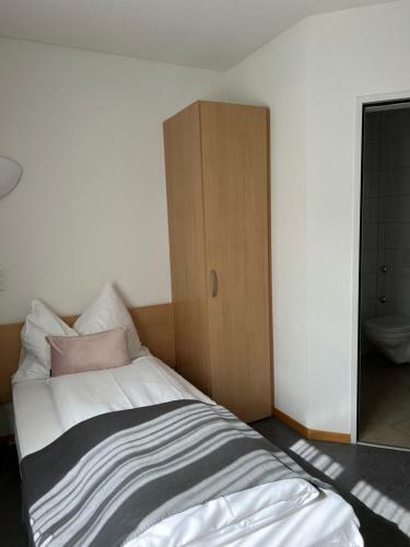 Hotel R�ssli Luterbach