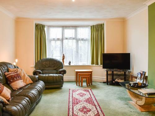 Lowther Apartment