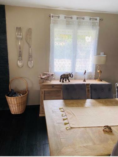 Nice 147 M2 With Garden-terrace-pool And Garage