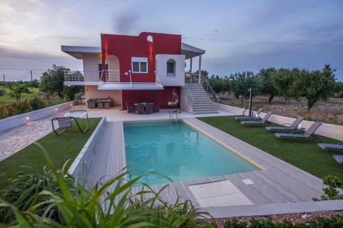 Villa Holiday Home, Fanes