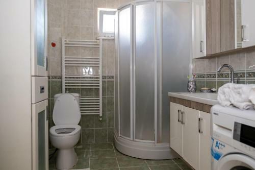 Apartamento Sun-drenched And Bright House With Backyard In Marmaris