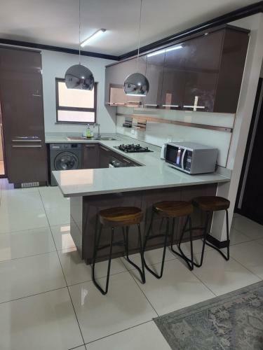 Lavish Lifestyle Apartment, Calming And Relaxing
