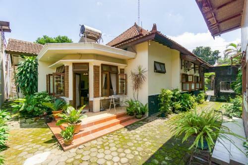Villa Griya Kencana Jogja By Bukit Vista