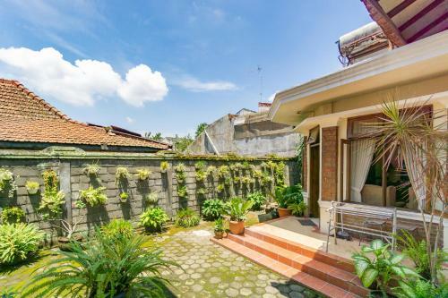Villa Griya Kencana Jogja By Bukit Vista