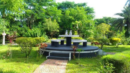 Happiness Homestay