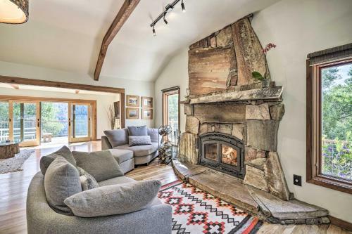 Lovely Los Gatos Escape With Decks And Mtn Views!