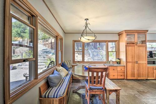 Lovely Los Gatos Escape With Decks And Mtn Views!