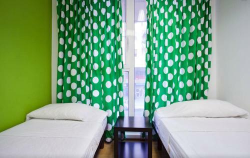 Holidaysbcn Hostel