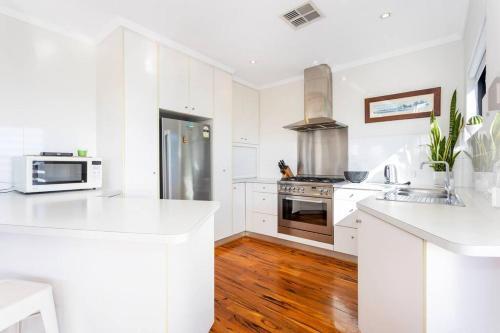 Scarborough Laneway Apartment - Executive Escapes