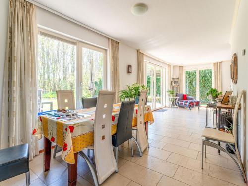 Cosy Holiday Home In Zeewolde With Garden