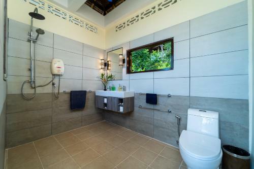 White Azure Villa Koh Phangan