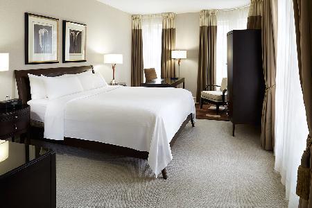 Hotel Delta Barrington - Delta Premier Room