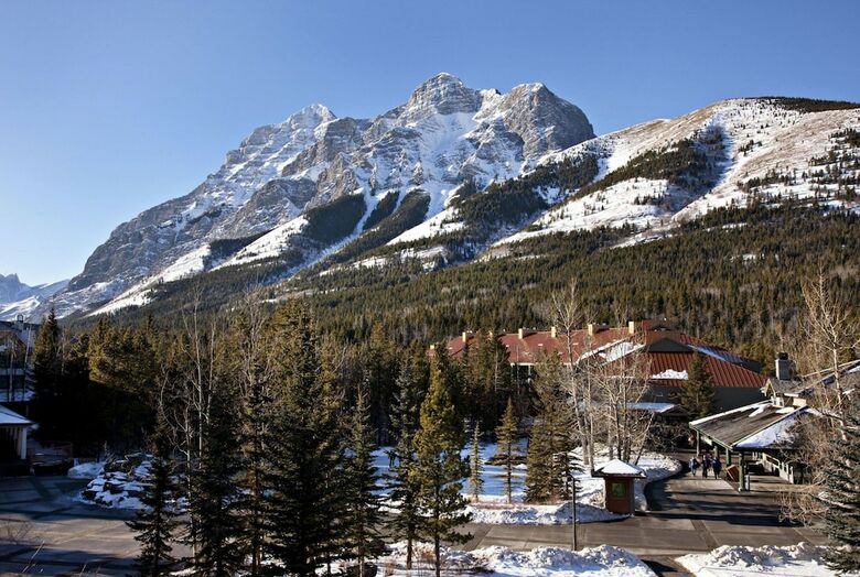 Hotel Delta Lodge At Kananaskis