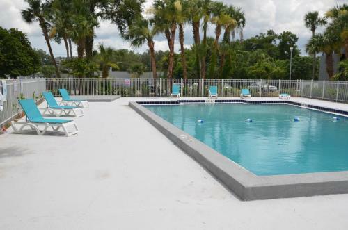 Altamonte Springs Hotel And Suites