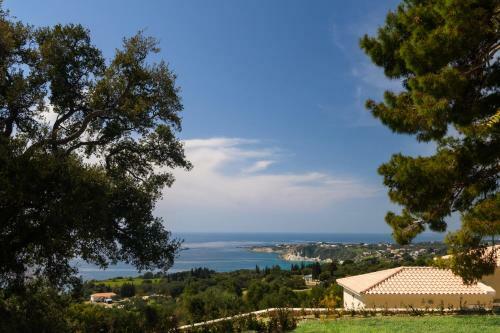 Charis - Zeus Blue Villas, Kefalonia